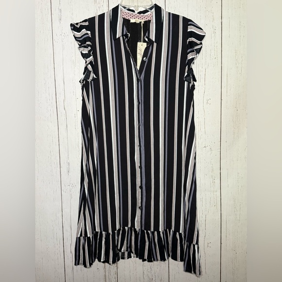 NWT Mystree Chic Striped Black Mauve Ruffle Button-Down Dress Size Medium - Picture 1 of 4